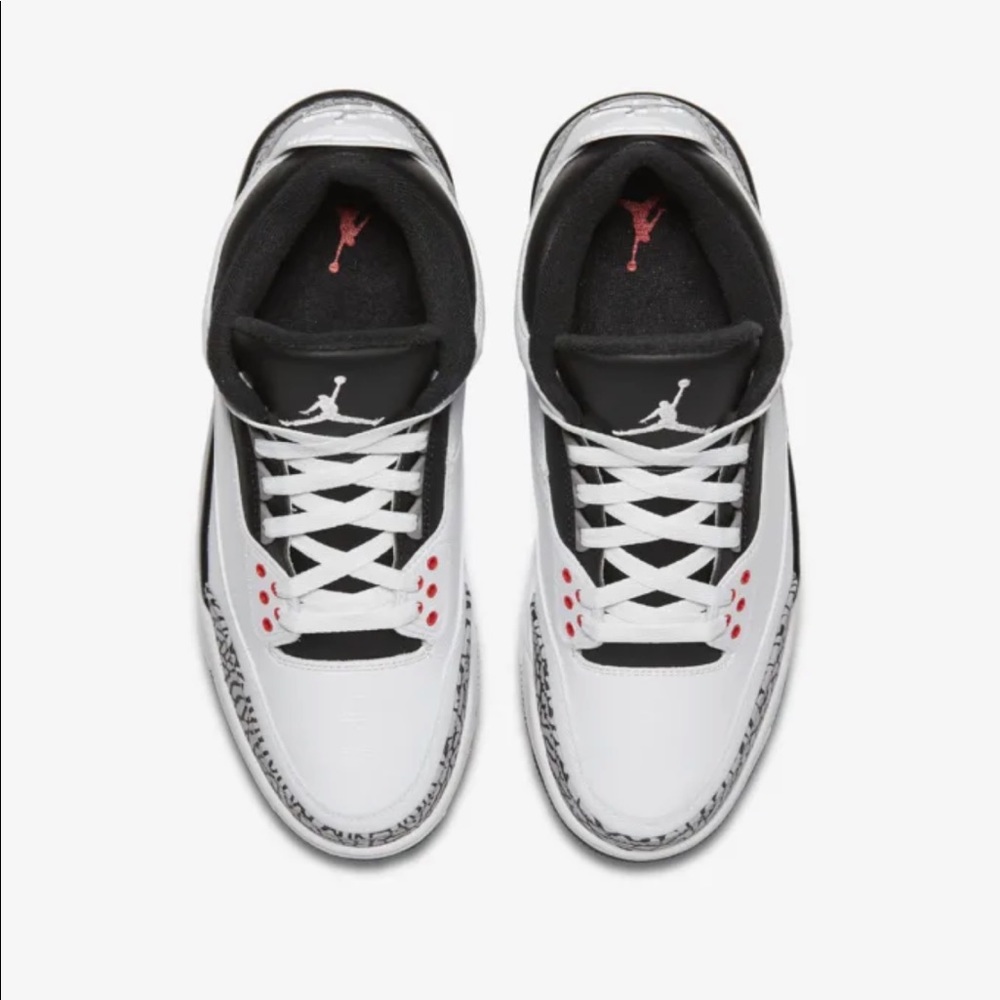 **SOLD Jordan 3 Retro Infrared - Picture 2 of 7